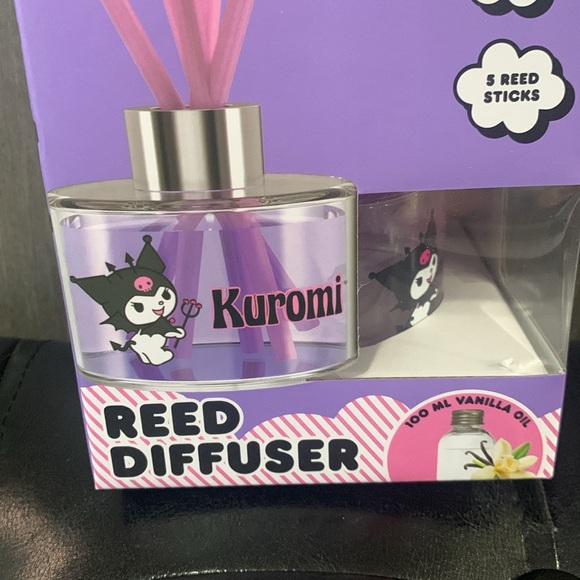 Hello Kitty's Friend Kuromi Reed Glass Vanilla Diffuser In Box By Sanrio - Picture 2 of 9